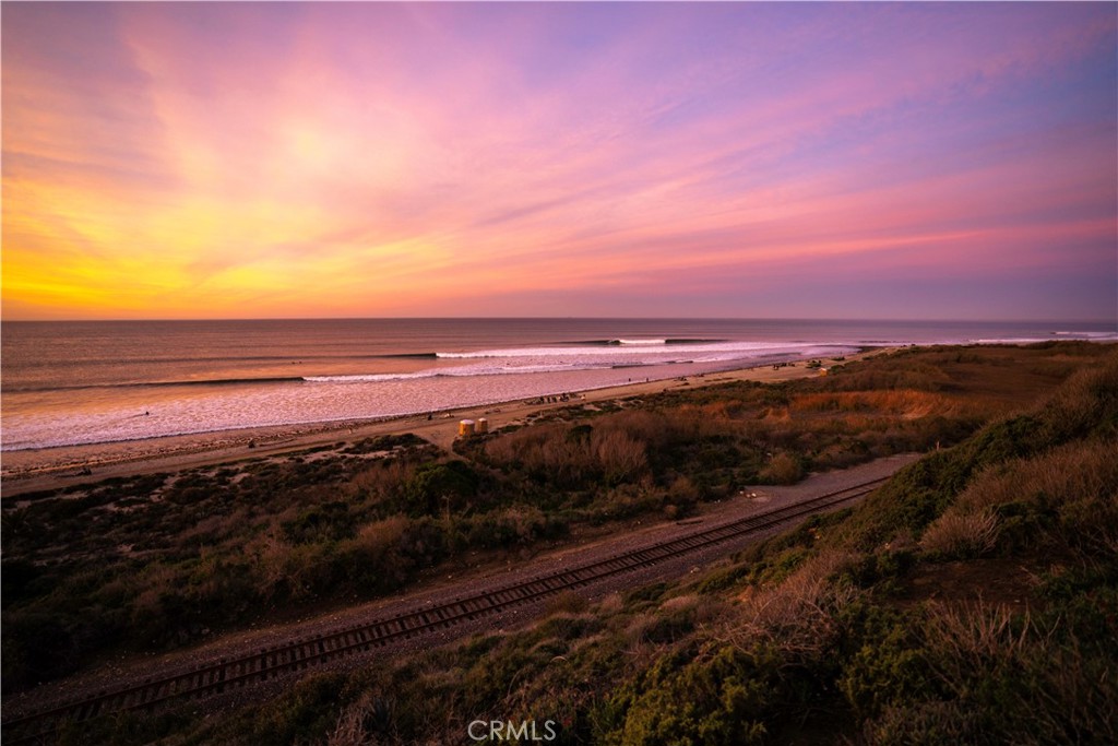 237 Avenida Montalvo B