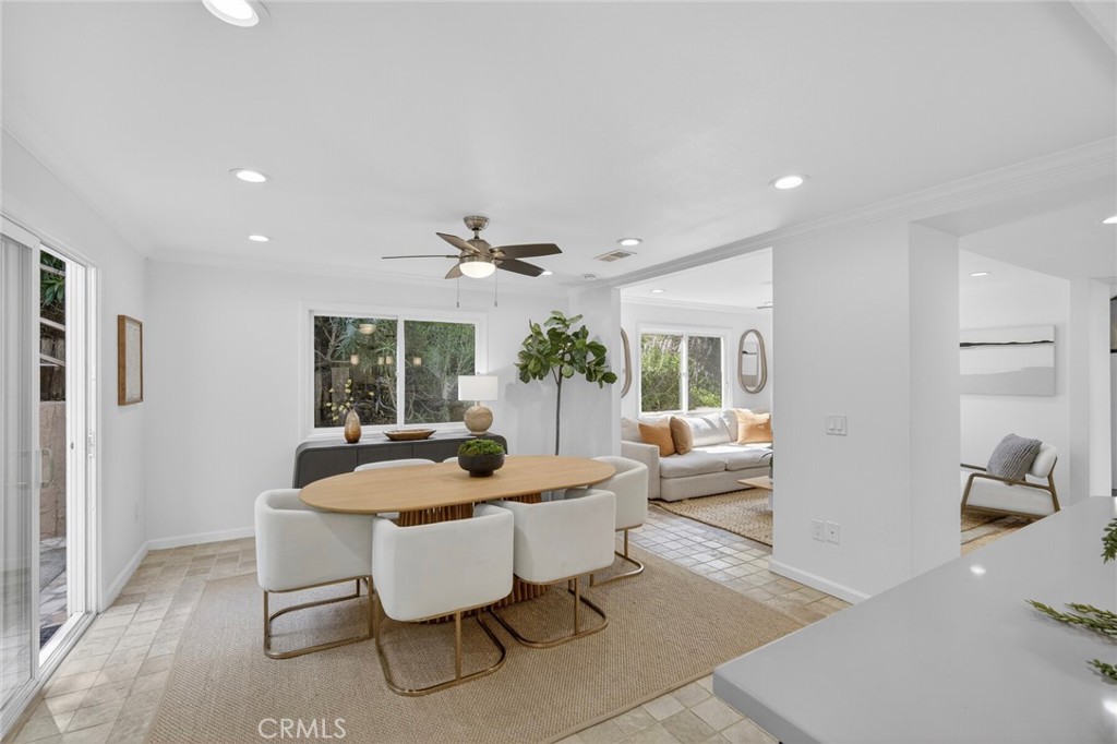 431 Nyes Place