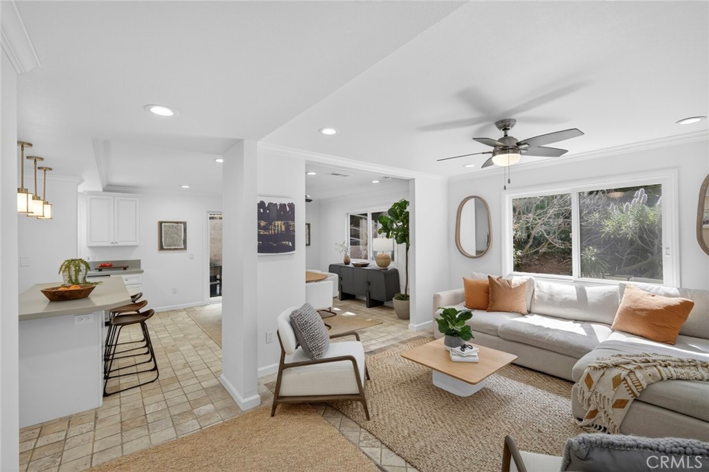 431 Nyes Place