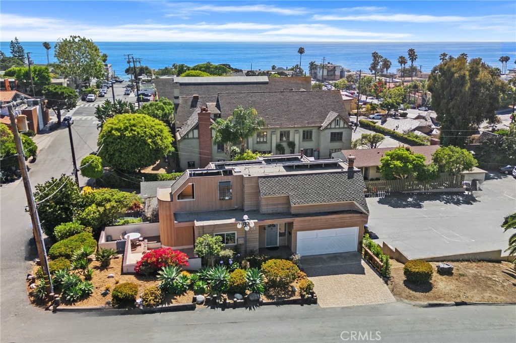 390 Saint Anns Drive