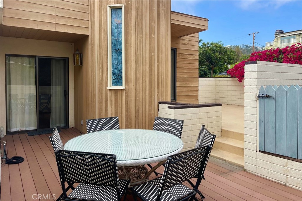 390 Saint Anns Drive