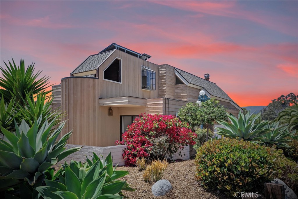 390 Saint Anns Drive