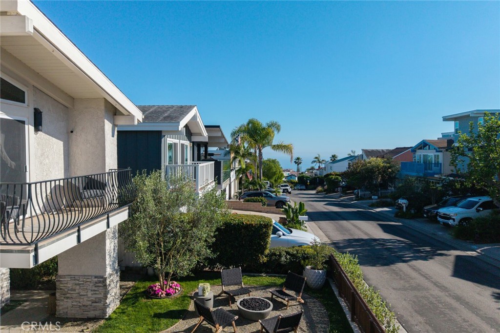 956 Tia Juana