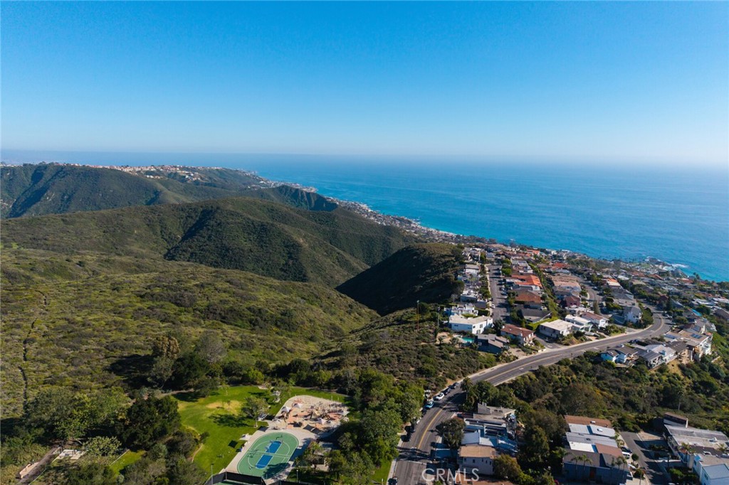 956 Tia Juana