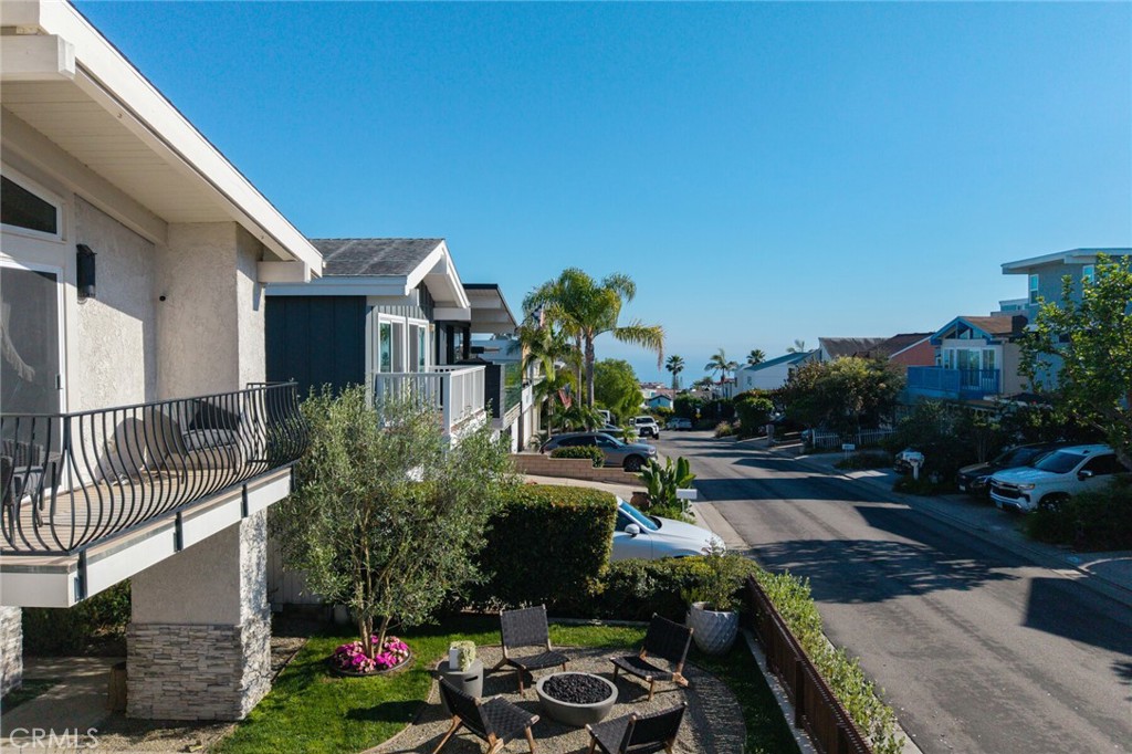 956 Tia Juana