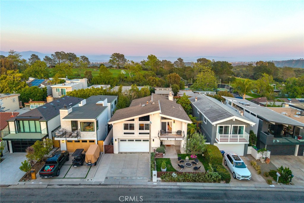956 Tia Juana