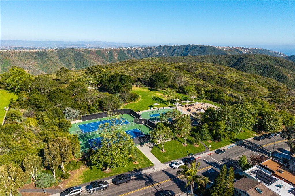 956 Tia Juana