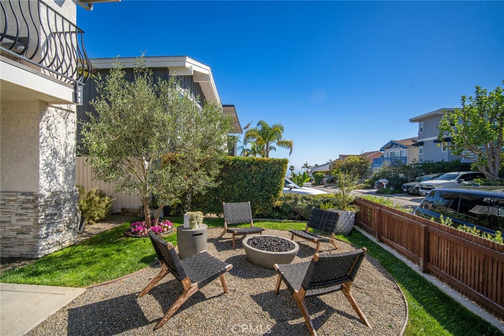 956 Tia Juana