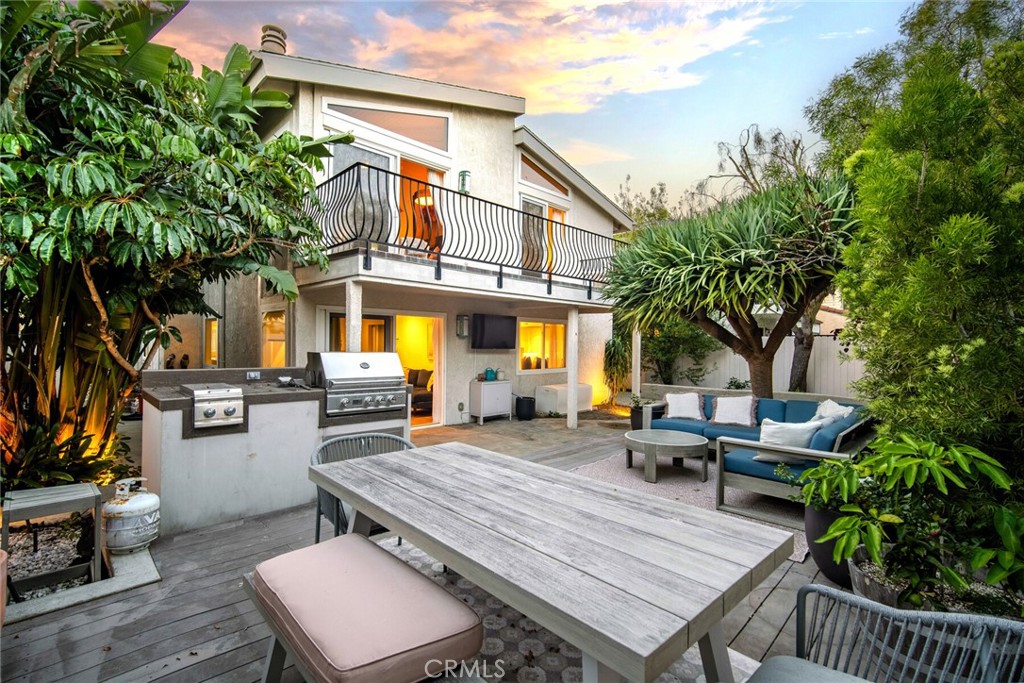 956 Tia Juana