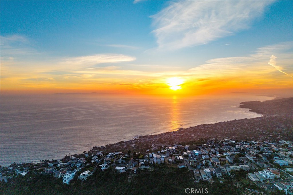 956 Tia Juana