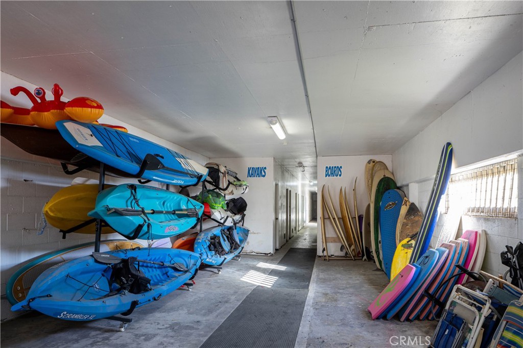 423 Avenida Granada 2