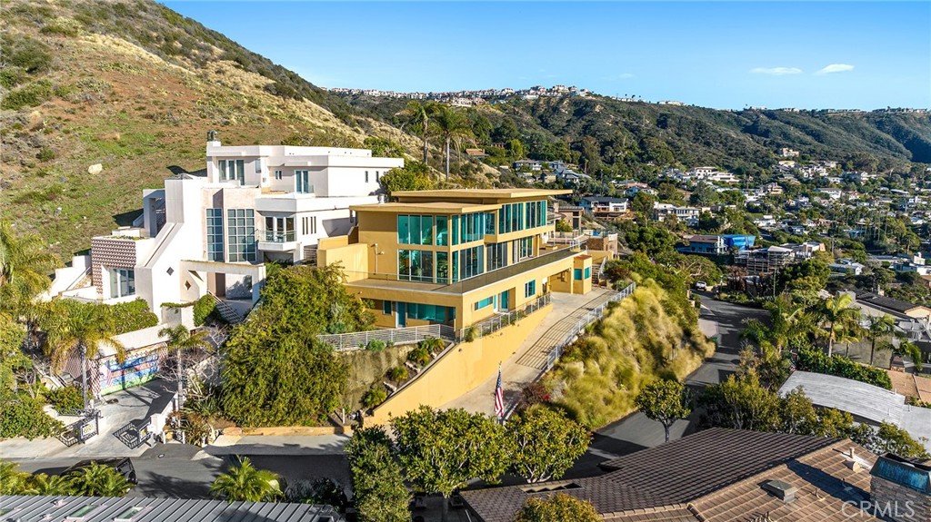 31402 Ceanothus Drive