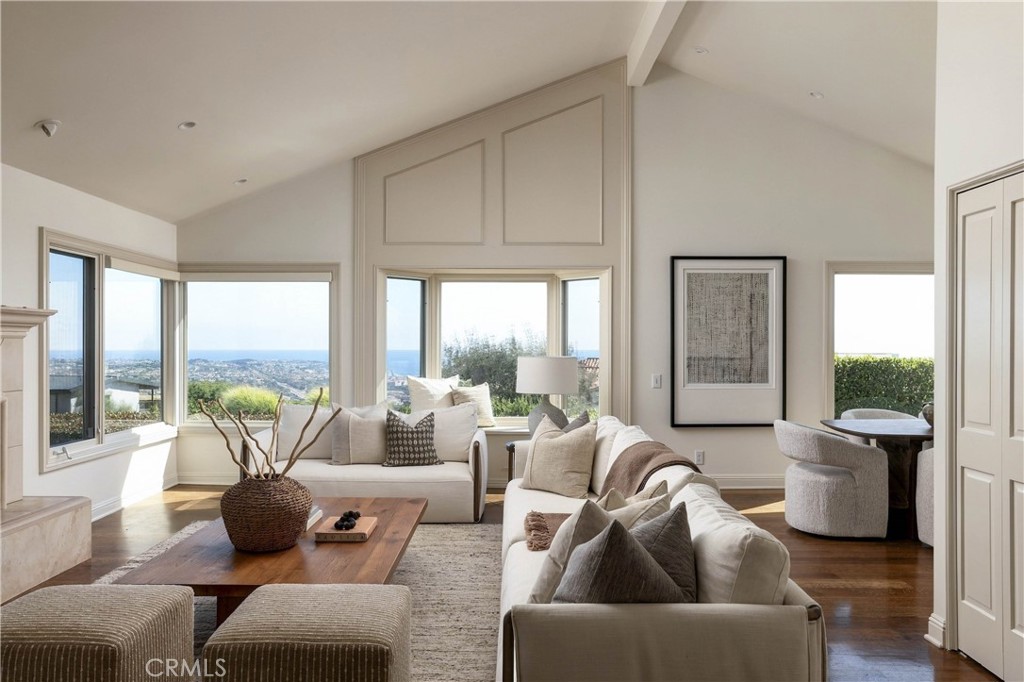 32201 Sea Island Dana Point Ca Us 92629 Lg26140781