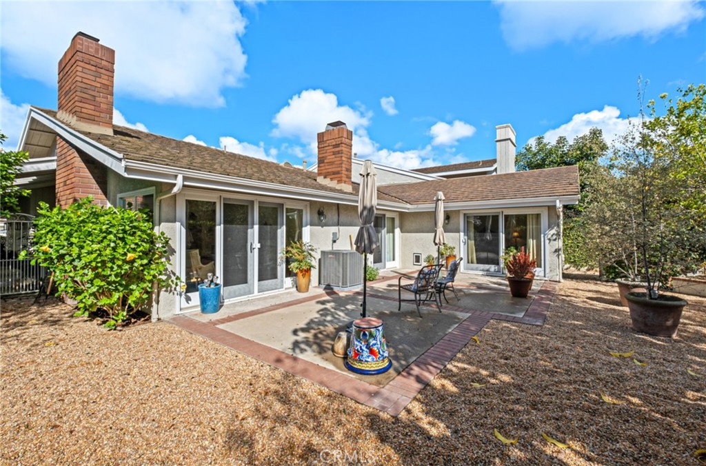18 Shoal Drive