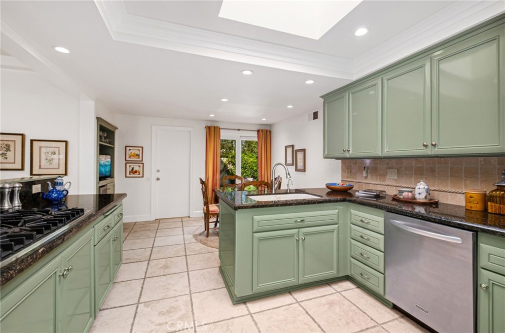 18 Shoal Drive