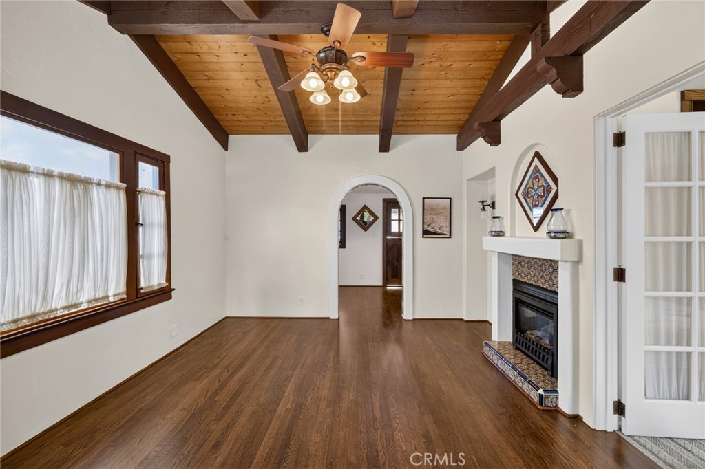 140 Avenida Miramar