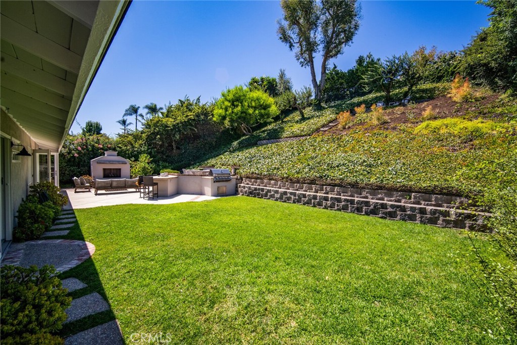 29131 Kensington Drive