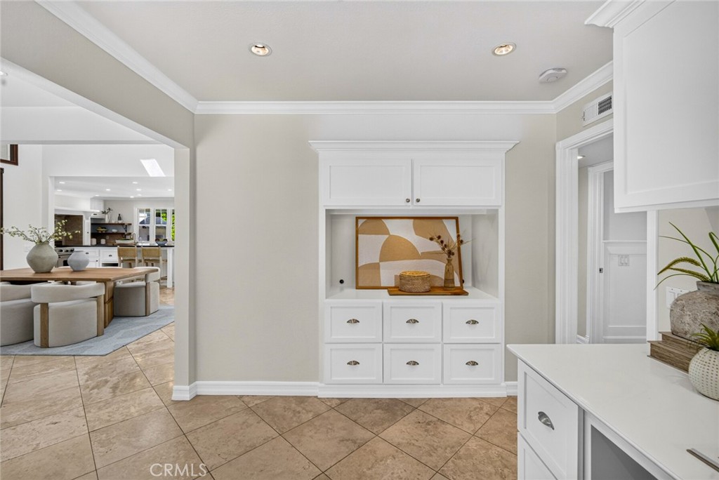 29131 Kensington Drive