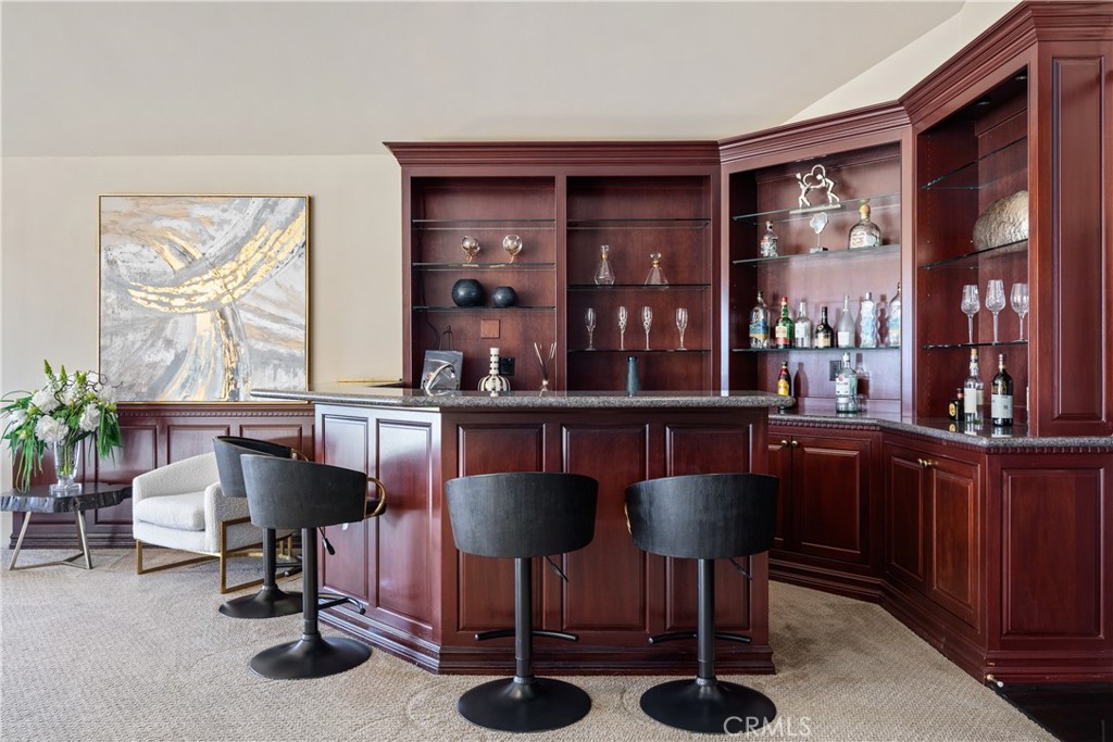 38760 Vista Del Bosque