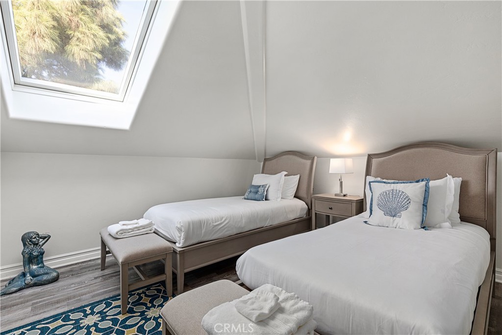 38760 Vista Del Bosque