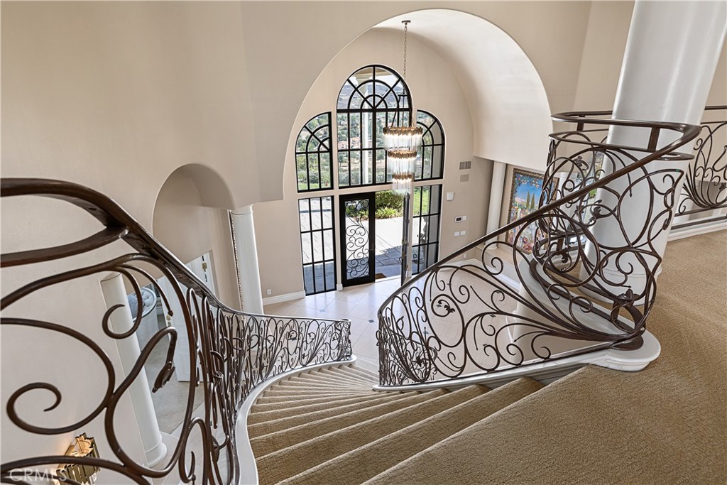 38760 Vista Del Bosque