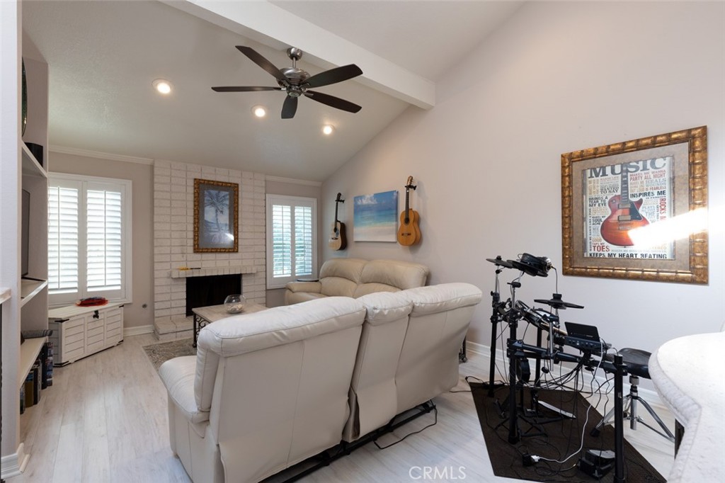 23406 Highcrest Road