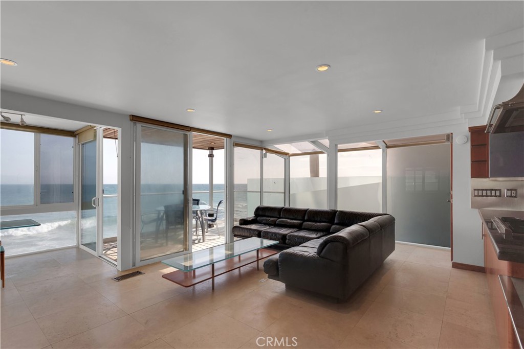 25234 Malibu Road Unit 1