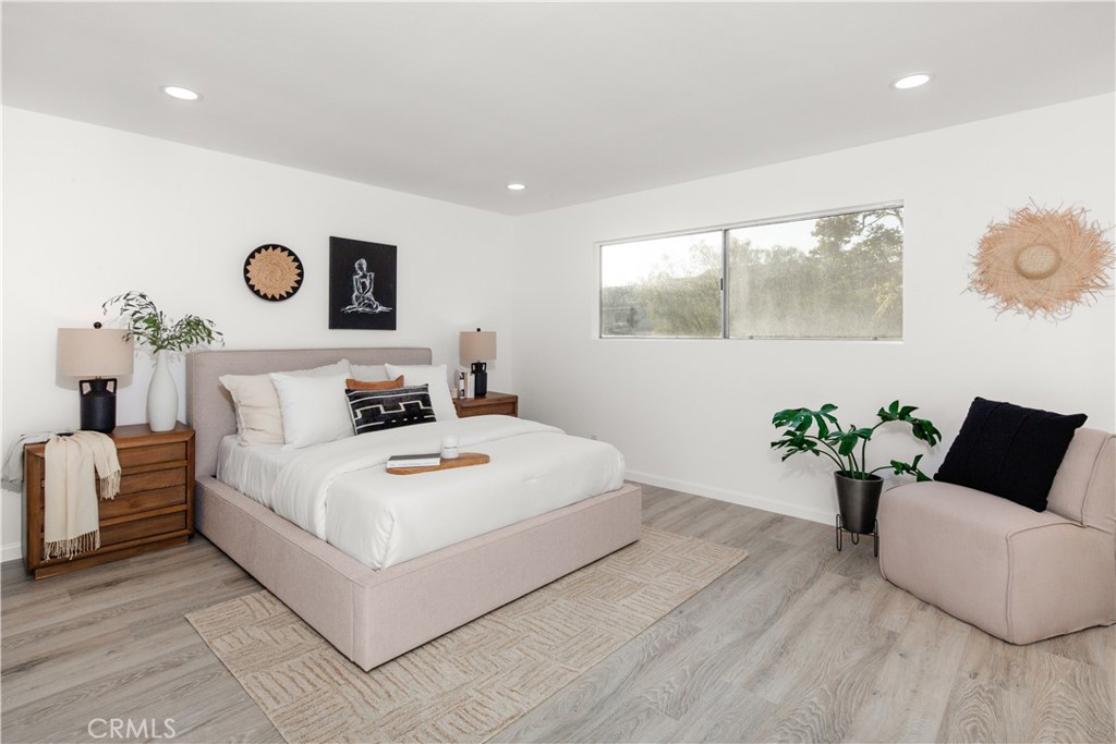 22913 Galaxy Lane 30