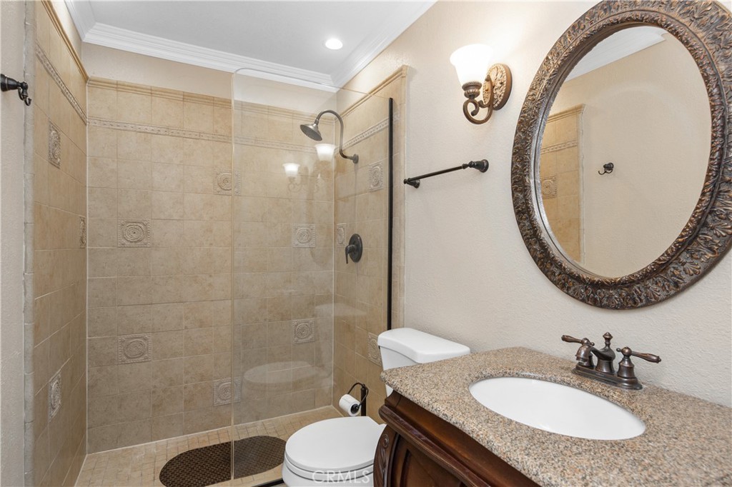 22025 Arrowhead Lane