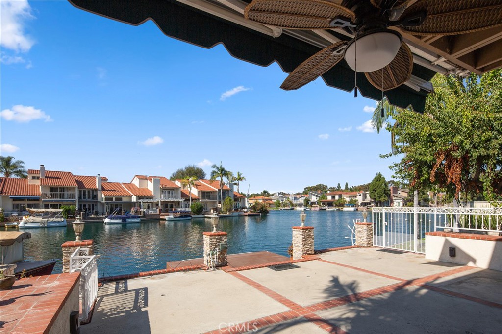 22025 Arrowhead Lane