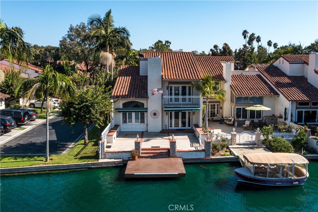 22025 Arrowhead Lane