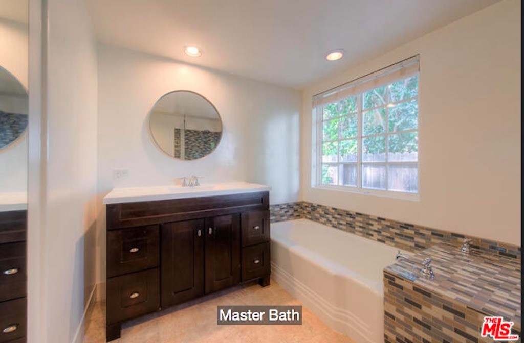 4903 Matilija Avenue