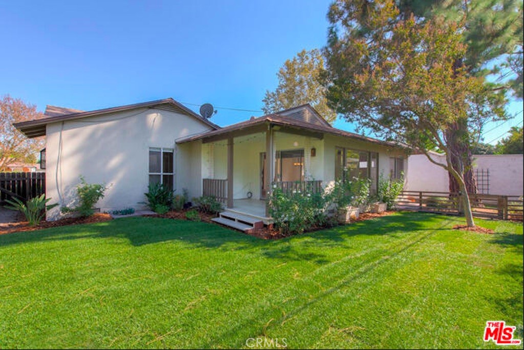 4903 Matilija Avenue