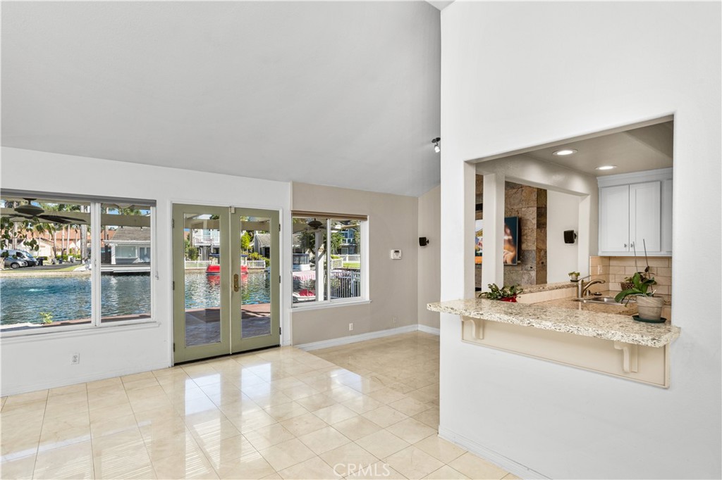 21924 Erie Lane