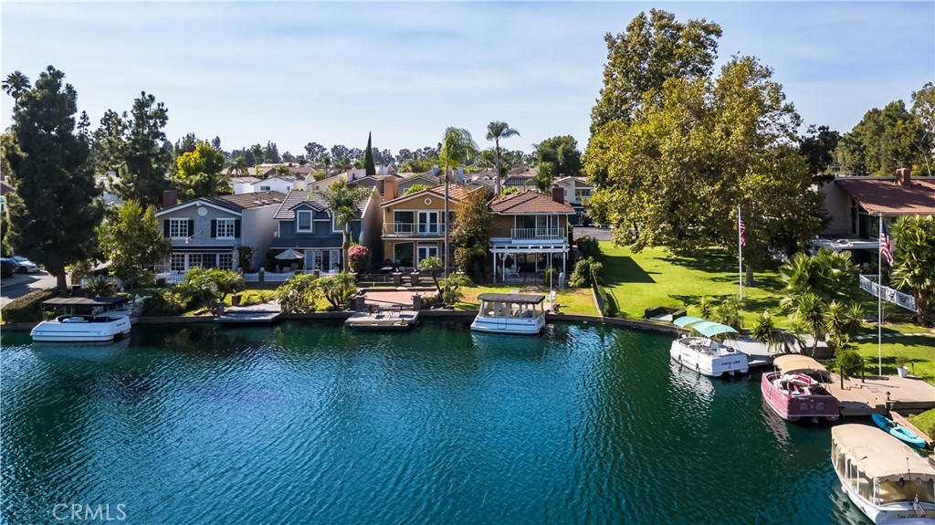 21942 Yellowstone Lane