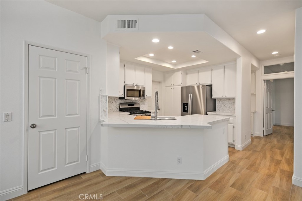 171 Shorebreaker Drive