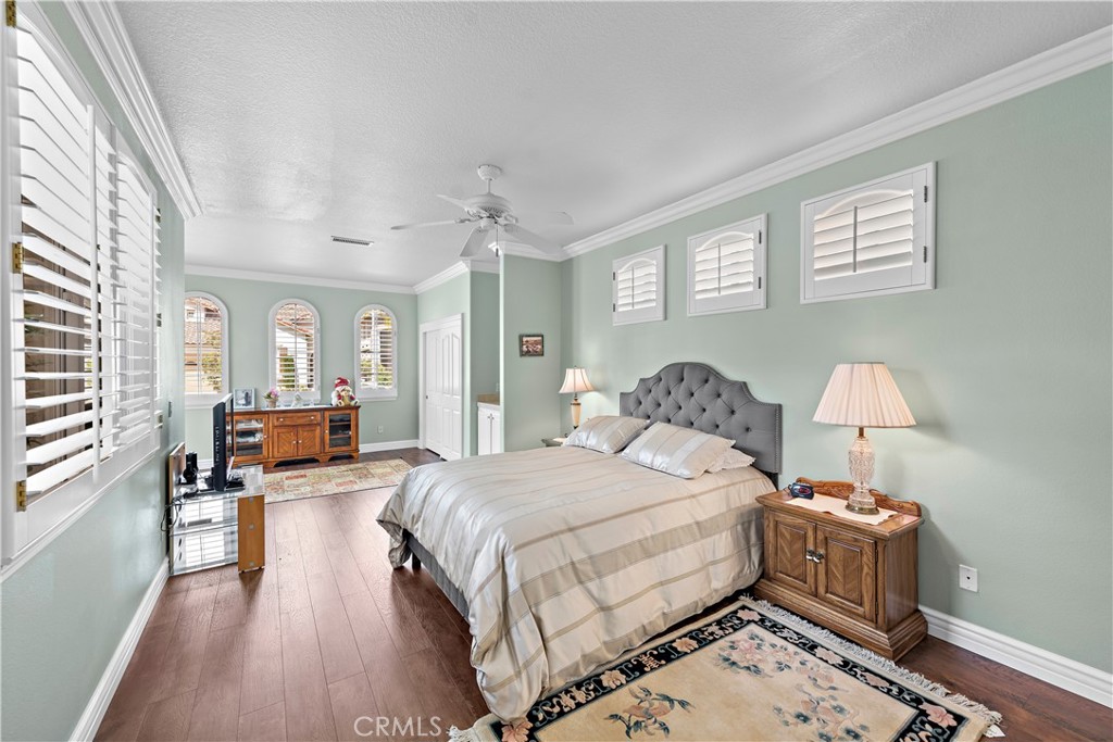 27761 Manor Hill Road