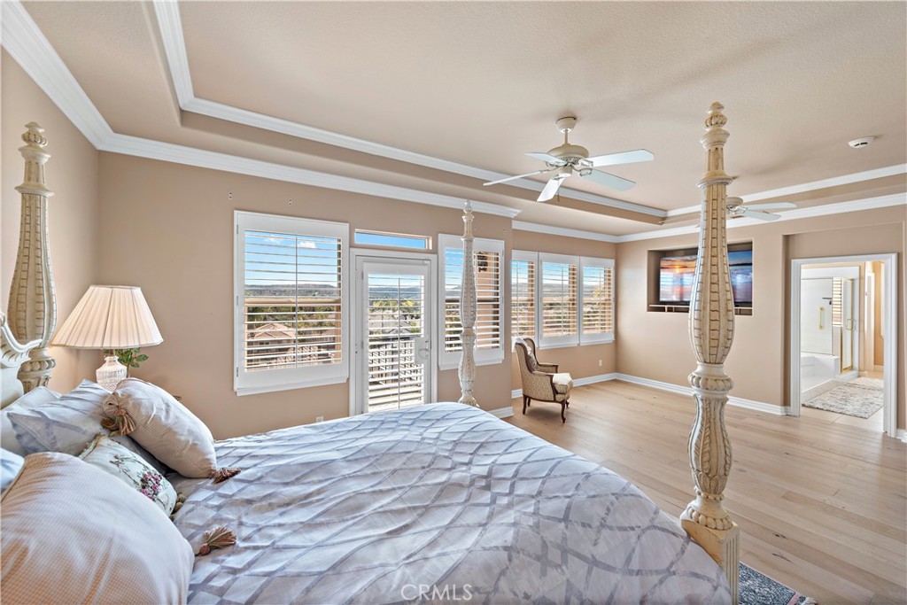 27761 Manor Hill Road