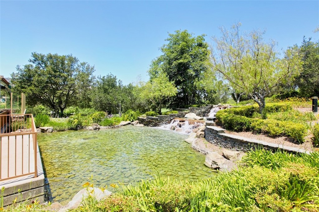 23 Meadow Wood Drive