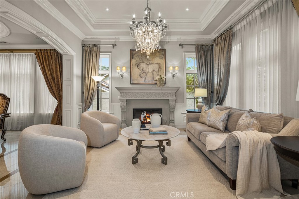 1122 S Santa Anita Avenue