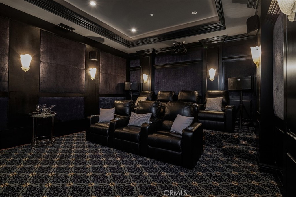 1122 S Santa Anita Avenue