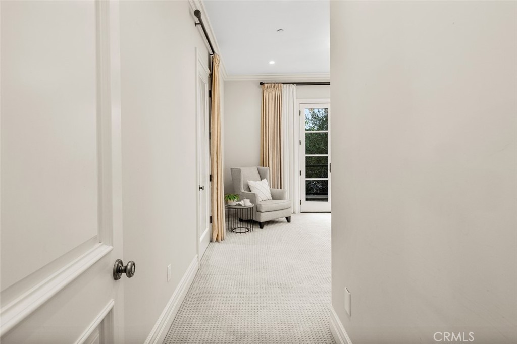 1122 S Santa Anita Avenue