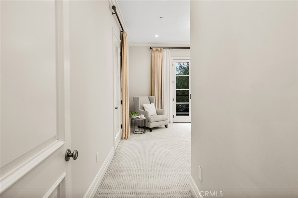 1122 S Santa Anita Avenue