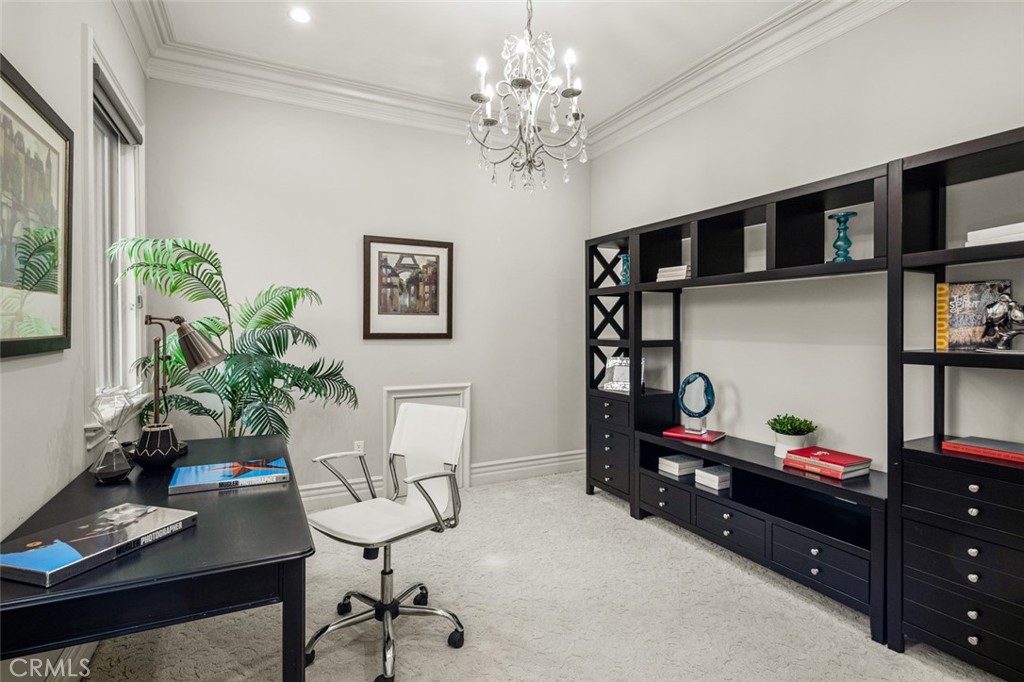 1122 S Santa Anita Avenue