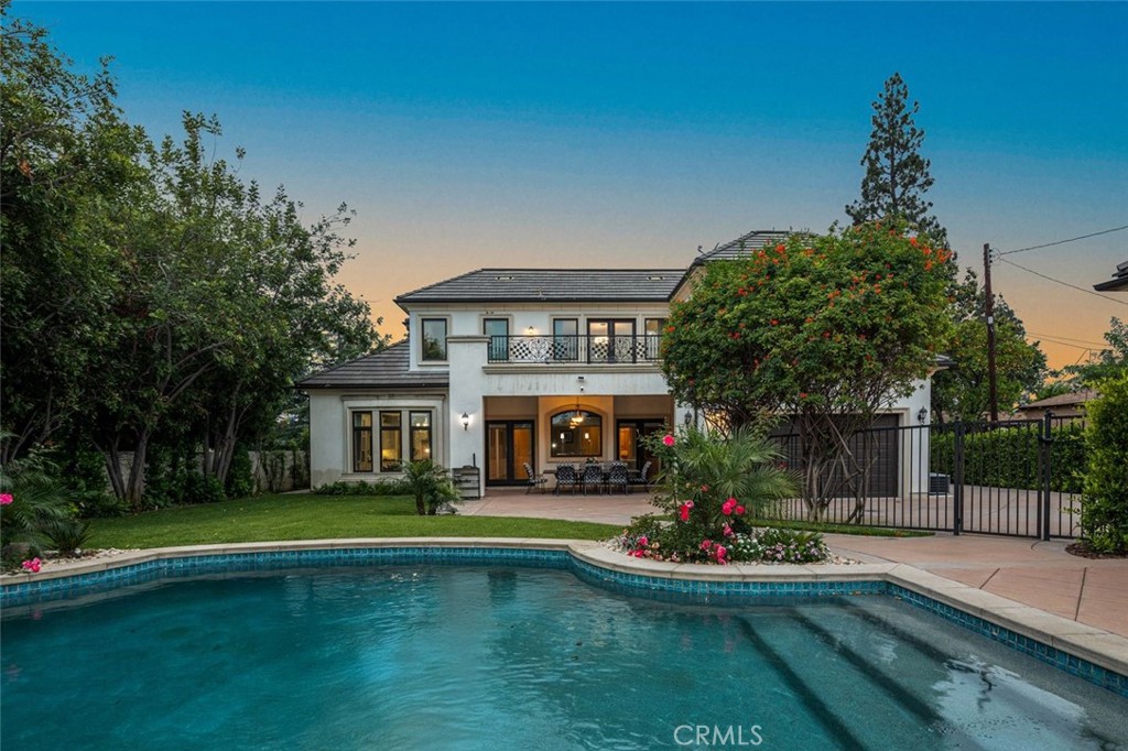 1122 S Santa Anita Avenue