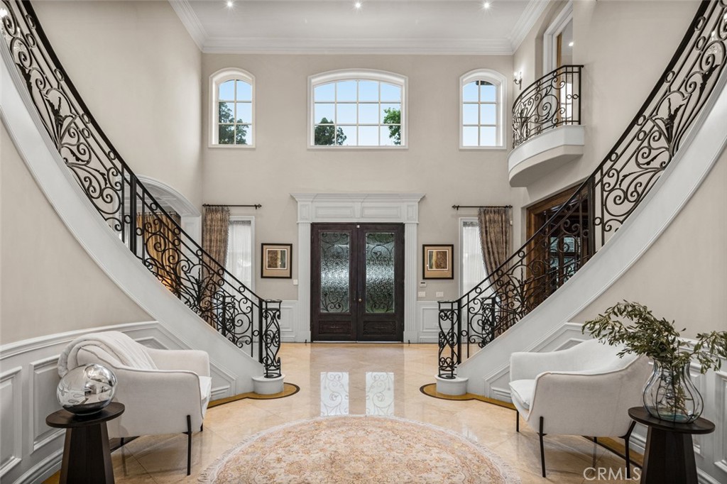 1122 S Santa Anita Avenue