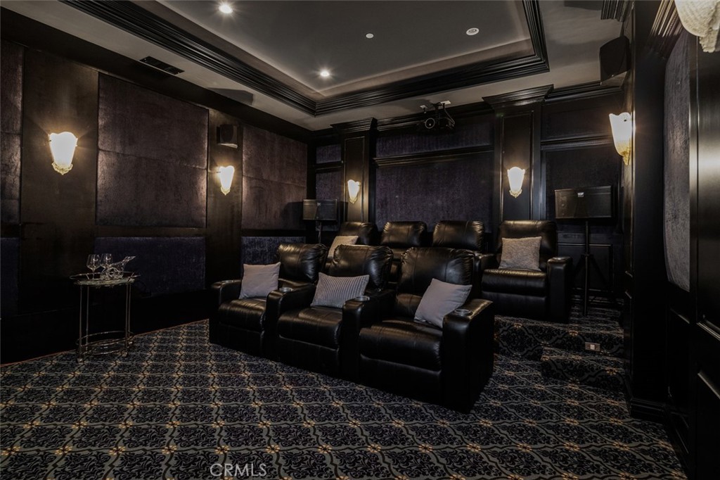 1122 S Santa Anita Avenue