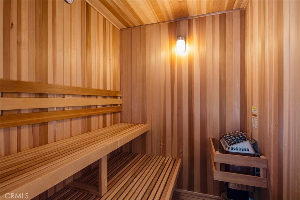 1122 S Santa Anita Avenue