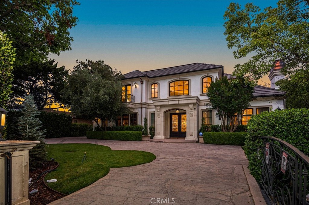 1122 S Santa Anita Avenue