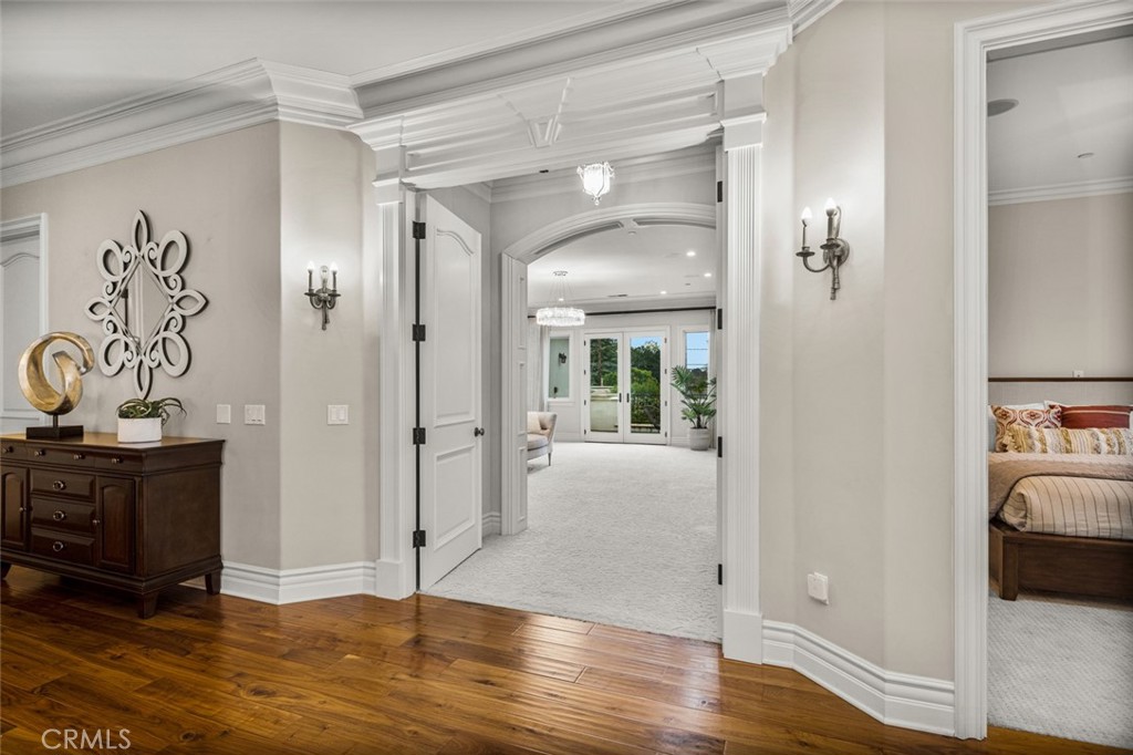 1122 S Santa Anita Avenue